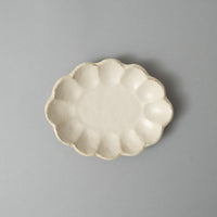 PLAT OVALE EN PORCELAINE - "RINKA" - 18 CM - KANEKO KOHYO POTTERY