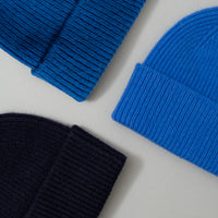 BONNET "BARRA" UNISEXE - LAINE D'AGNEAU / ANGORA - TONS BLEUS - MACKIE