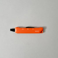 HAKOAKE - CUTTER / CISEAUX HYBRIDE 2 EN 1 - ORANGE - LAME "TITANE" - KOKUYO