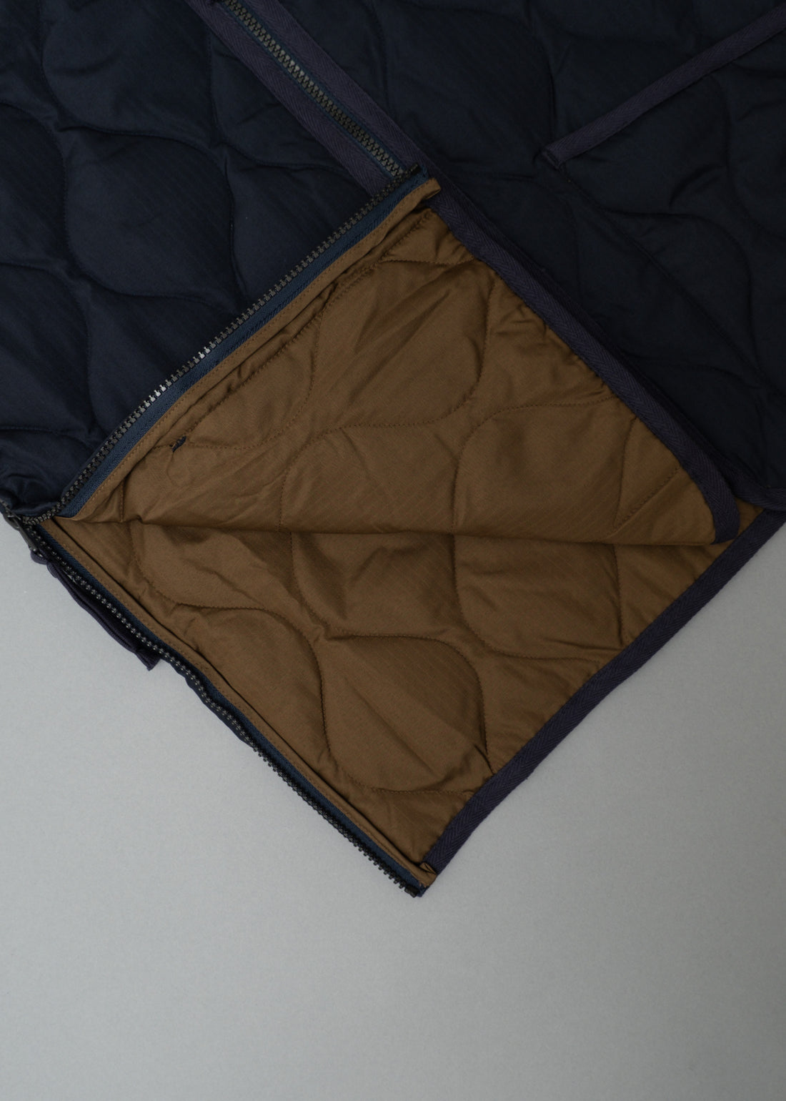 GILET MIXTE MATELASSE - PACKABLE - NAVY - MILITARY DOWN VEST - TAION