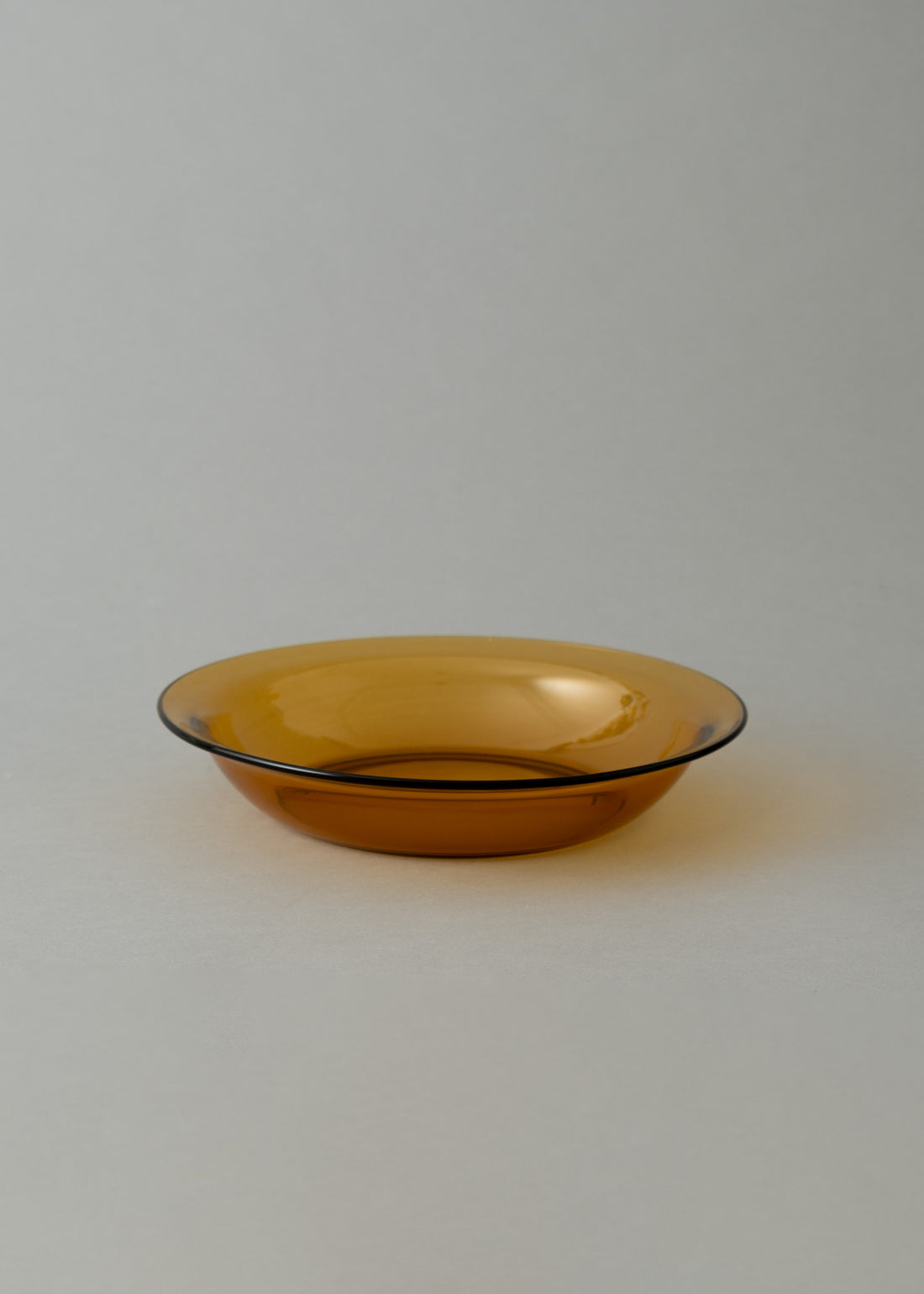 PLAT DE SERVICE - VERRE TREMPÉ - LYS VERMEIL - 28 CM - DURALEX
