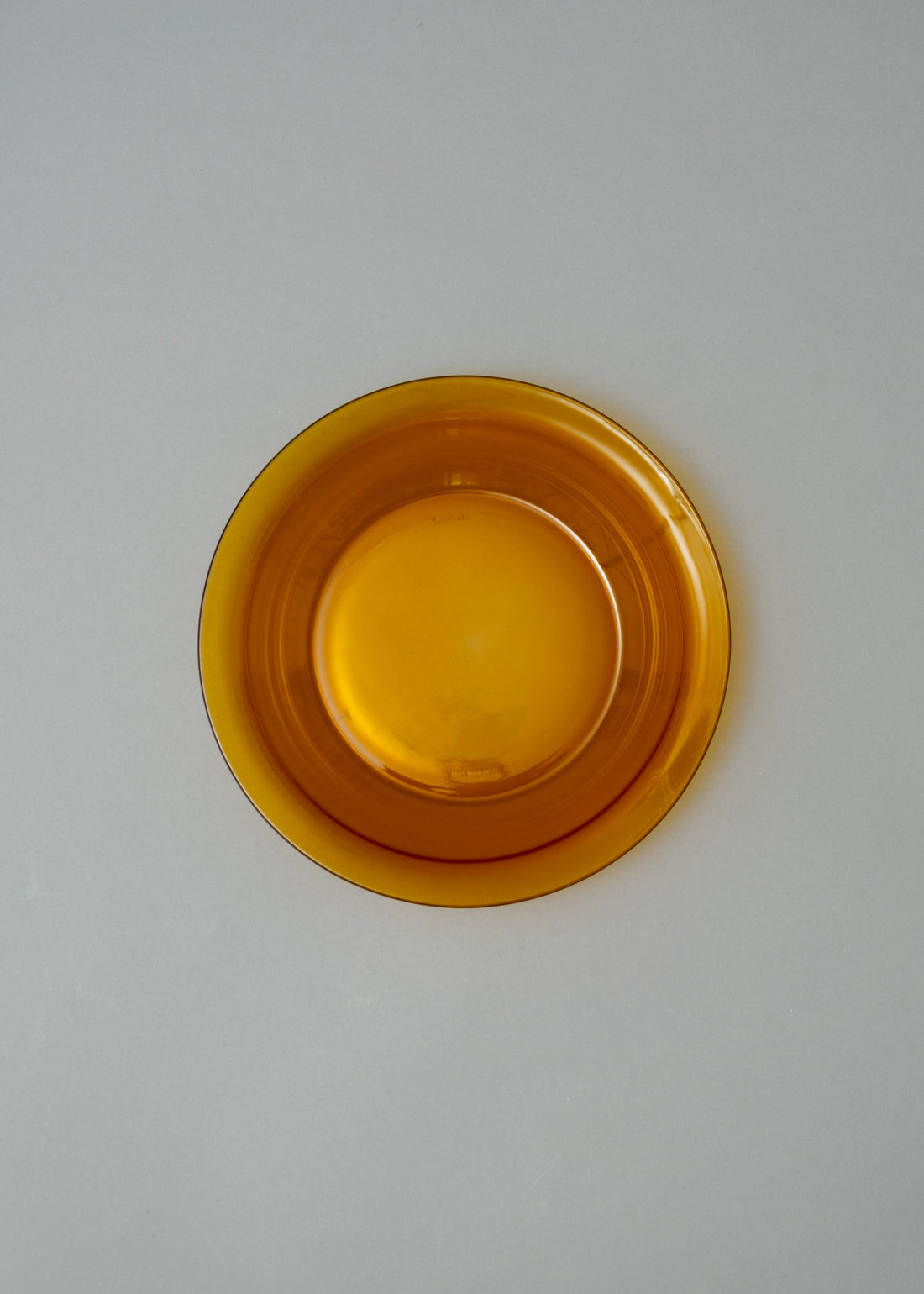 PLAT DE SERVICE - VERRE TREMPÉ - LYS VERMEIL - 28 CM - DURALEX