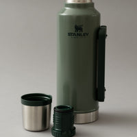 BOUTEILLE ISOTHERME - 1,9 L - LEGENDARY CLASSIC - STANLEY