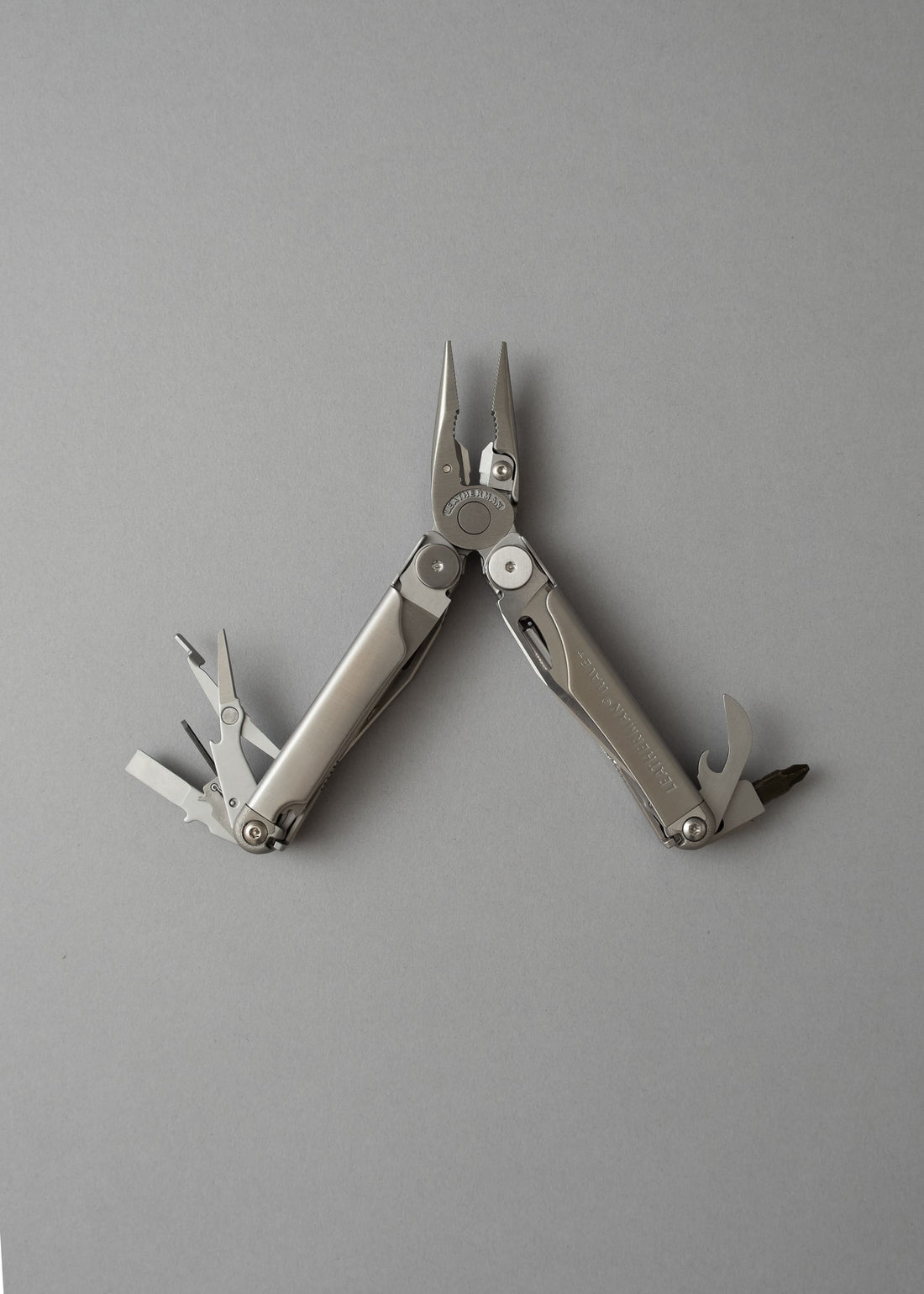 OUTIL MULTIFONCTIONS - WAVE + EDC - LEATHERMAN