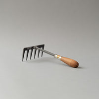 Rateau à main forgé artisanalement - Red Pig Tools