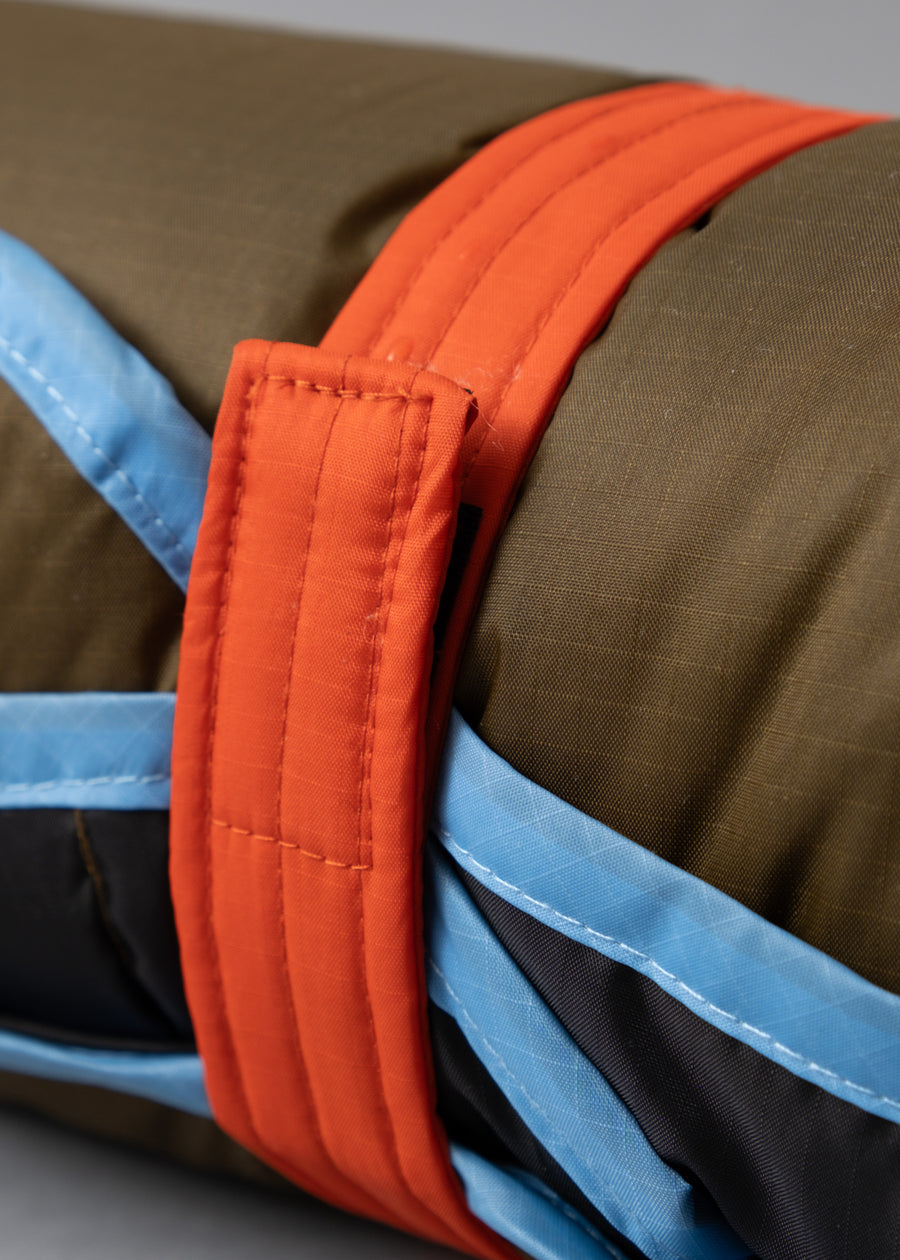 COUVERTURE DE PIQUE-NIQUE - PUFFY PICNIC BLANKET - TAMARIN MIX - BAGGU