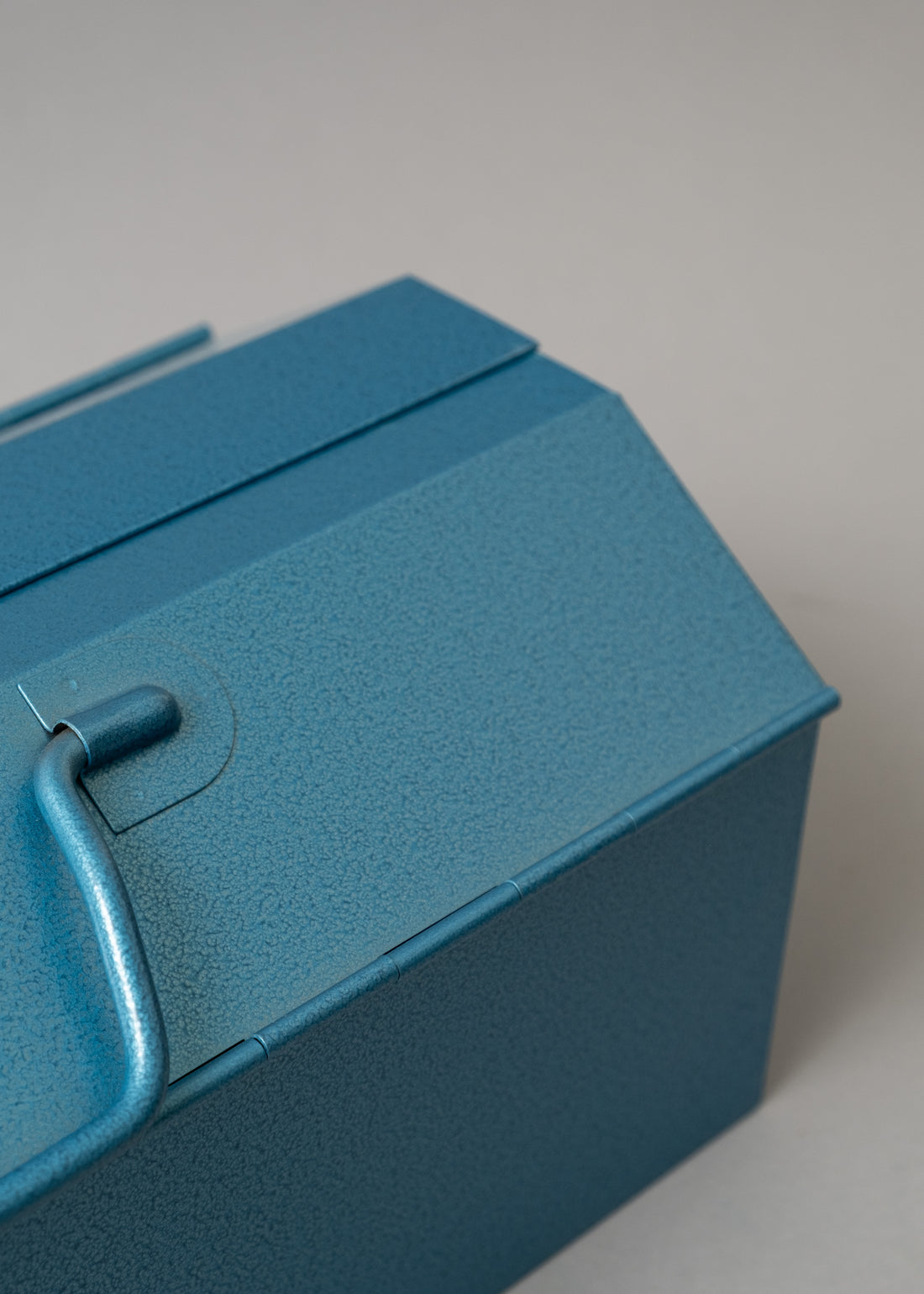 GRANDE BOITE A OUTILS "DOUBLE"- TY-4 - BLEU MÉTALLISÉ - OUTINOMI x MAGASIN VIVANT!