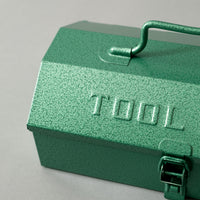 BOITE A OUTILS - TY-1 - VERT MÉTALLISÉ - OUTINOMI x MAGASIN VIVANT!