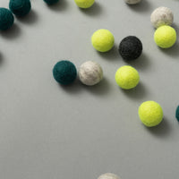 SAC DE 40 BOULES POUR LANCE-PIERRE - LAINE FEUTREE - LUCISTNICE