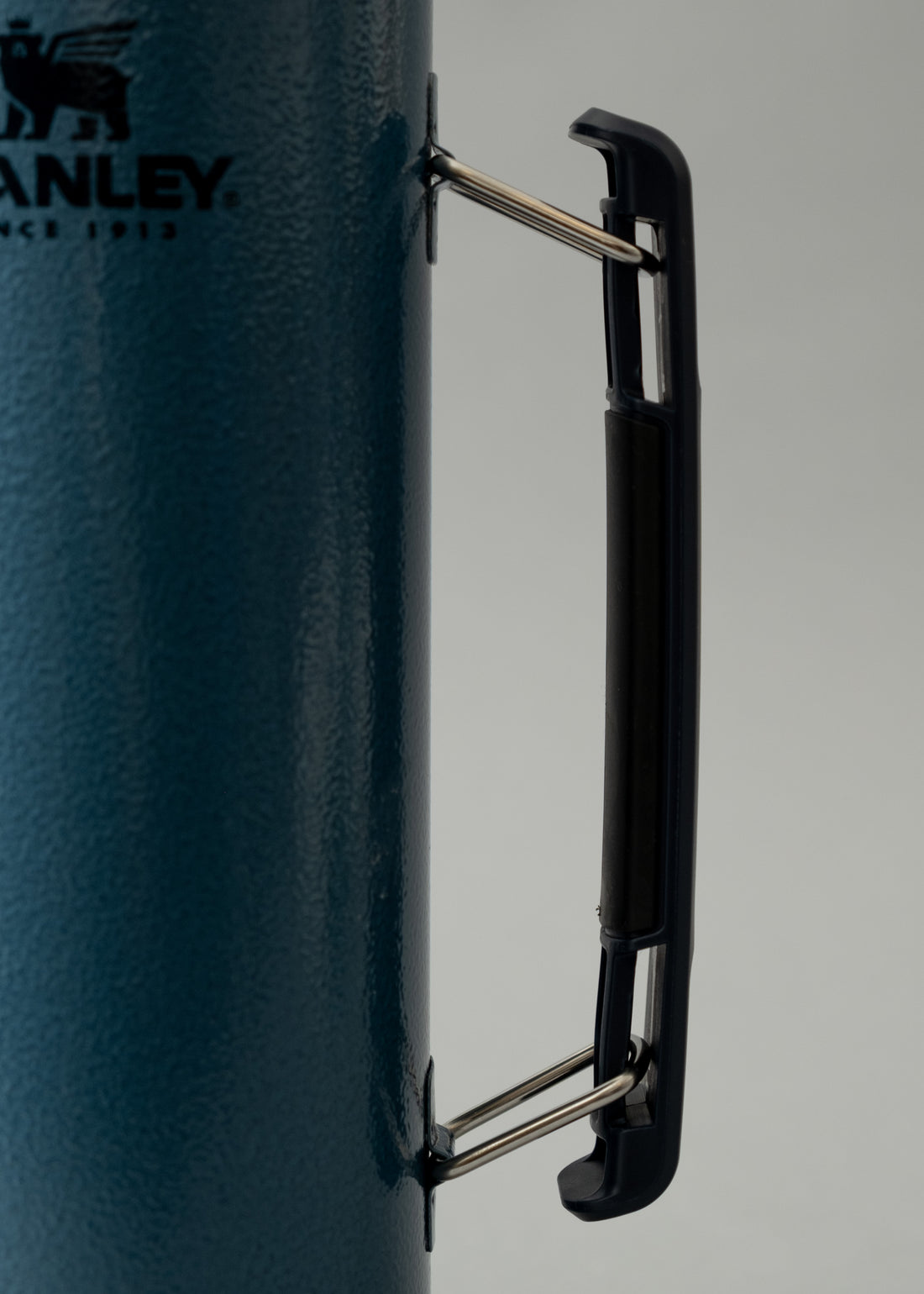 BOUTEILLE ISOTHERME - 1 L - LEGENDARY CLASSIC - LAKE - STANLEY