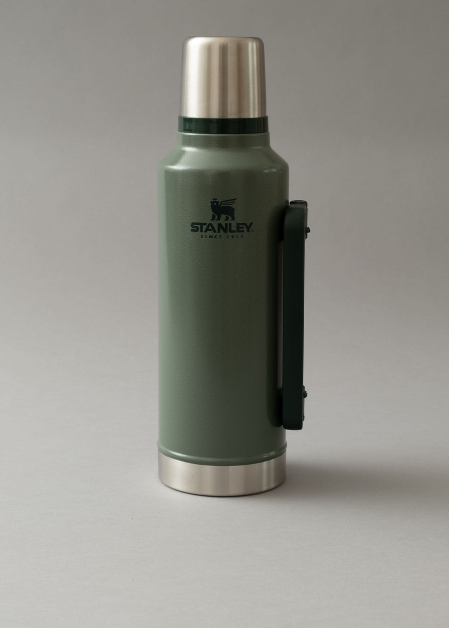 BOUTEILLE ISOTHERME - 1,9 L - LEGENDARY CLASSIC - STANLEY