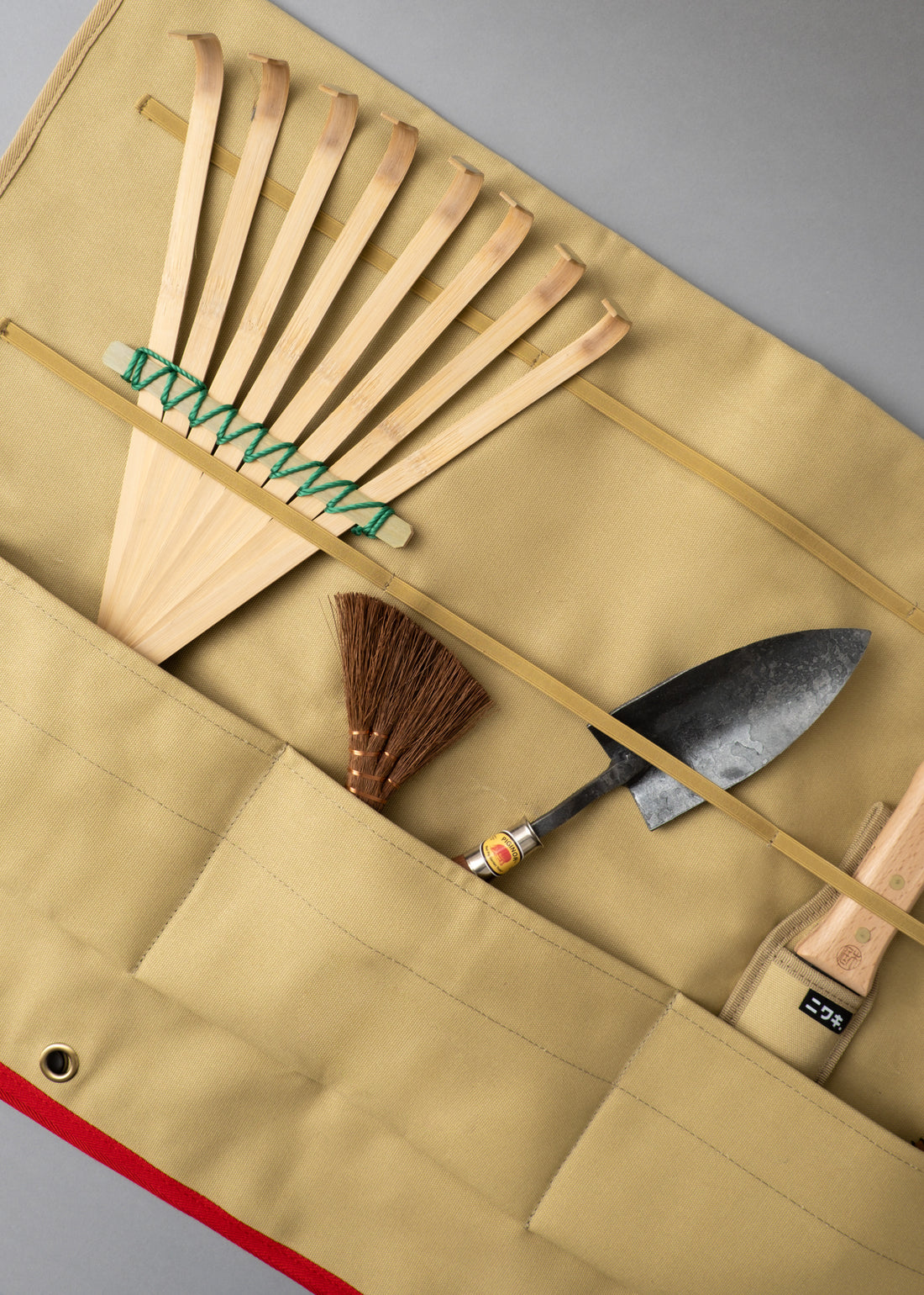 PORTE OUTILS / RANGEMENT MURAL - CANVAS TOOL DISPLAY - NIWAKI