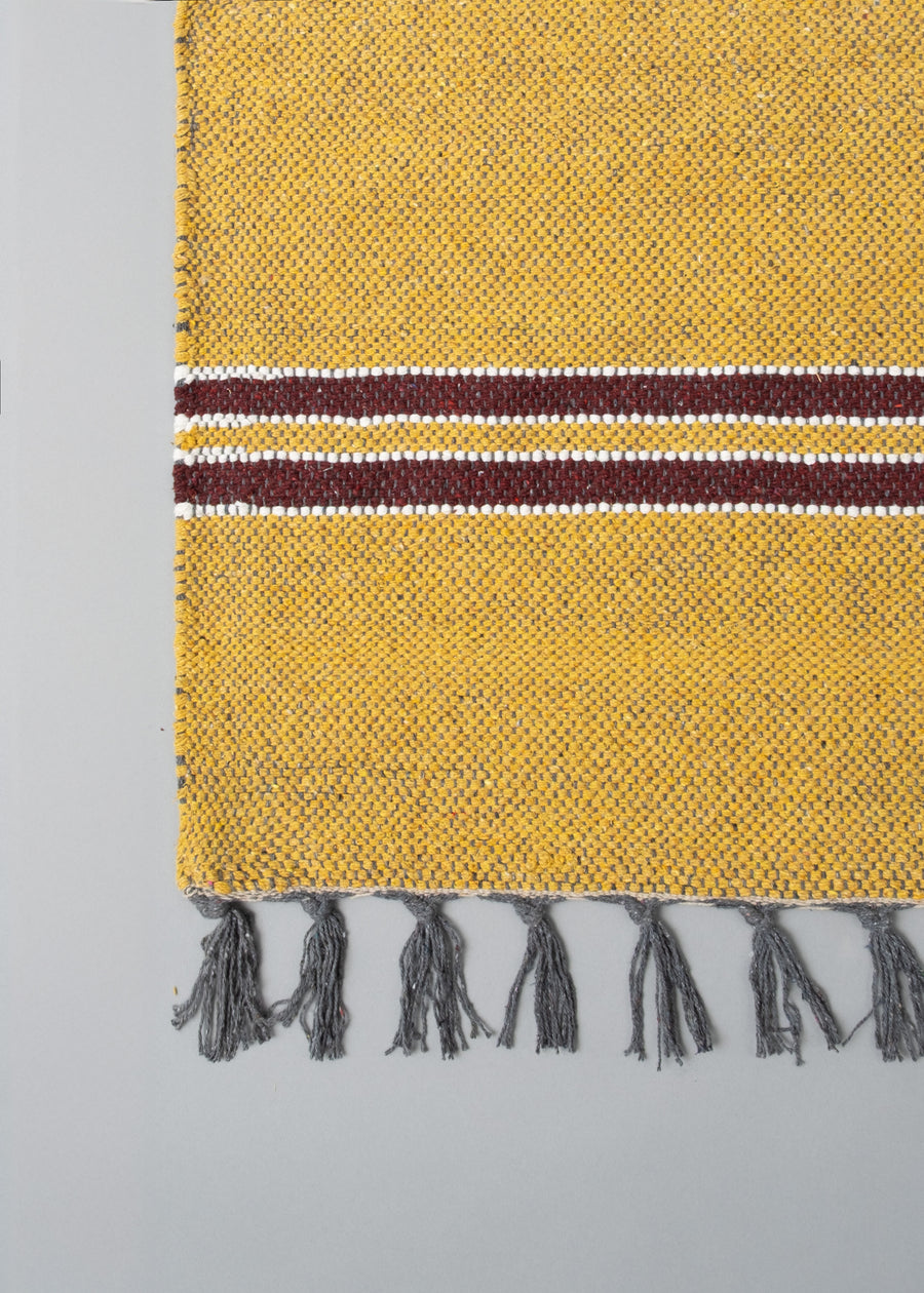 TAPIS - COLLEGE RUG - MUSTARD - PUEBCO