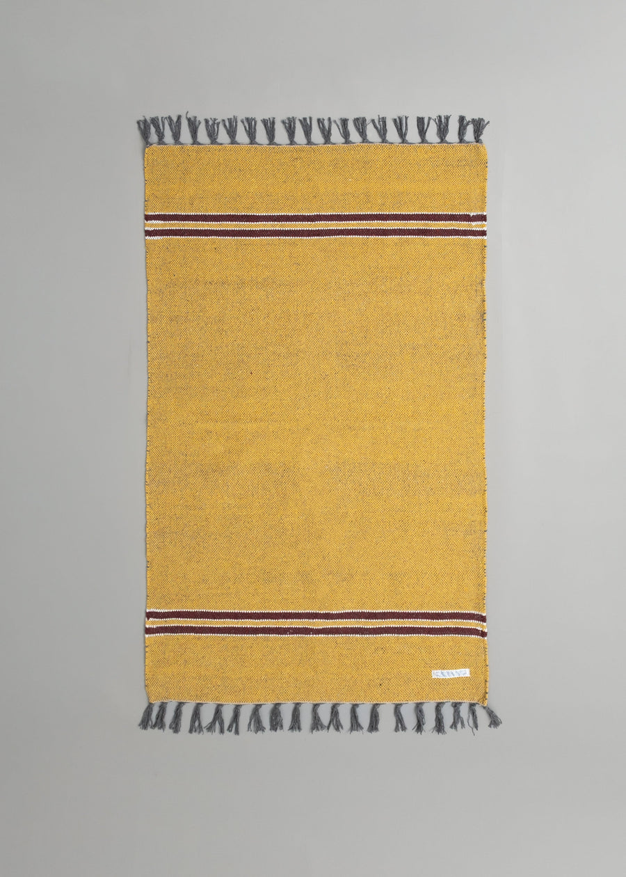 TAPIS - COLLEGE RUG - MUSTARD - PUEBCO