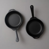 PACK DUO EN FONTE - COCOTTE / POELE / ASSIETTES - SNOW PEAK