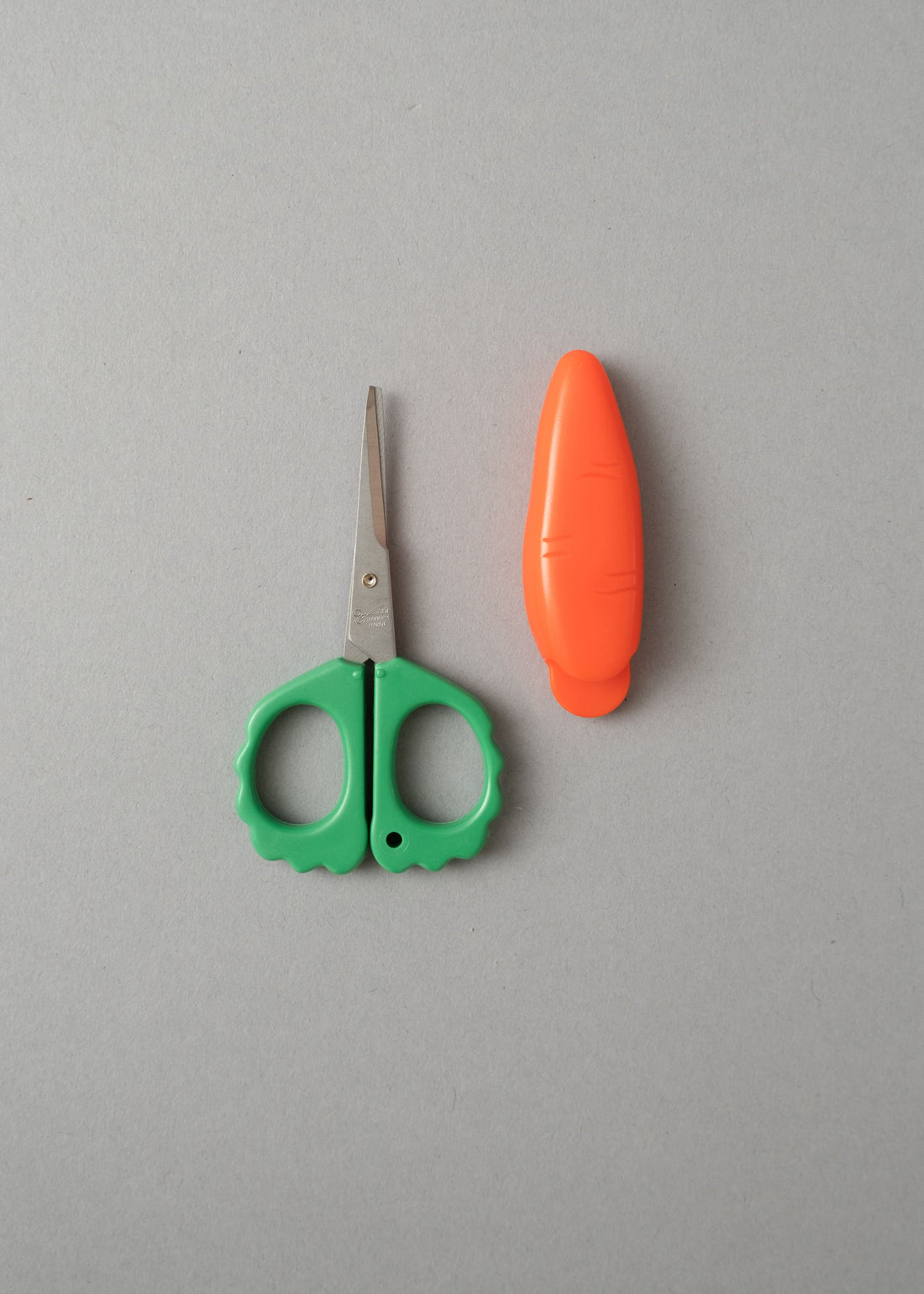 CISEAUX MAGNETIQUES - CAROTTE - OUTINOMI x MAGASIN VIVANT!