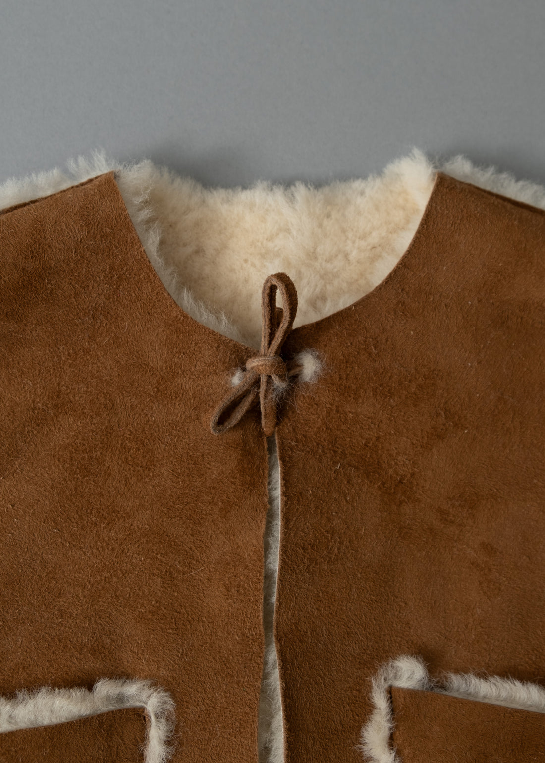 GILET ENFANT - PEAU D'AGNEAU DOUBLE FACE - DE 1 À 4 ANS - DIRECT TANNERIE