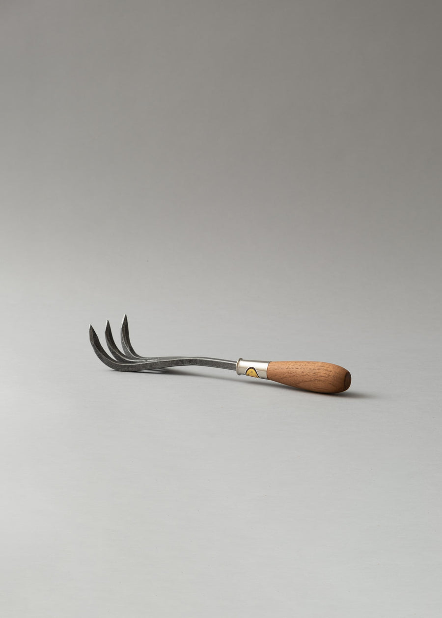 Griffe de jardin forgée à la main - Red Pig Tools