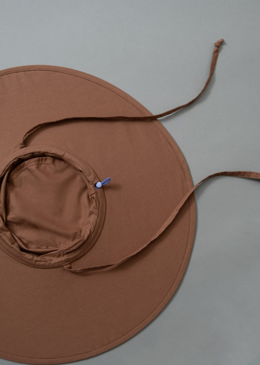 GRAND CHAPEAU PACKABLE - COCOA - BAGGU