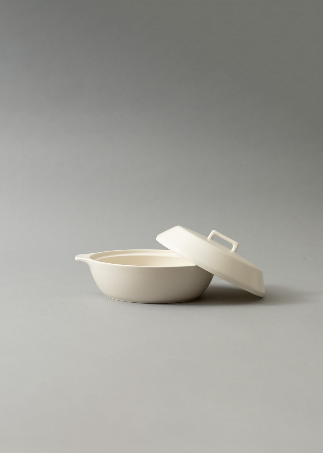 COCOTTE EN CÉRAMIQUE - 1,2 L - KAKOMI CERAMIC POT - BLANC - KINTO