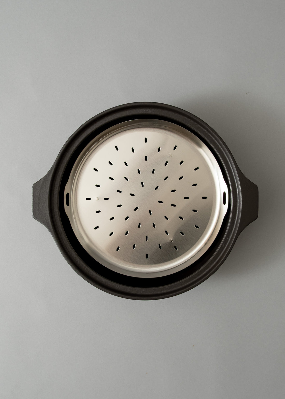 COCOTTE EN CÉRAMIQUE - 2,5 L - KAKOMI CERAMIC POT - NOIR - KINTO