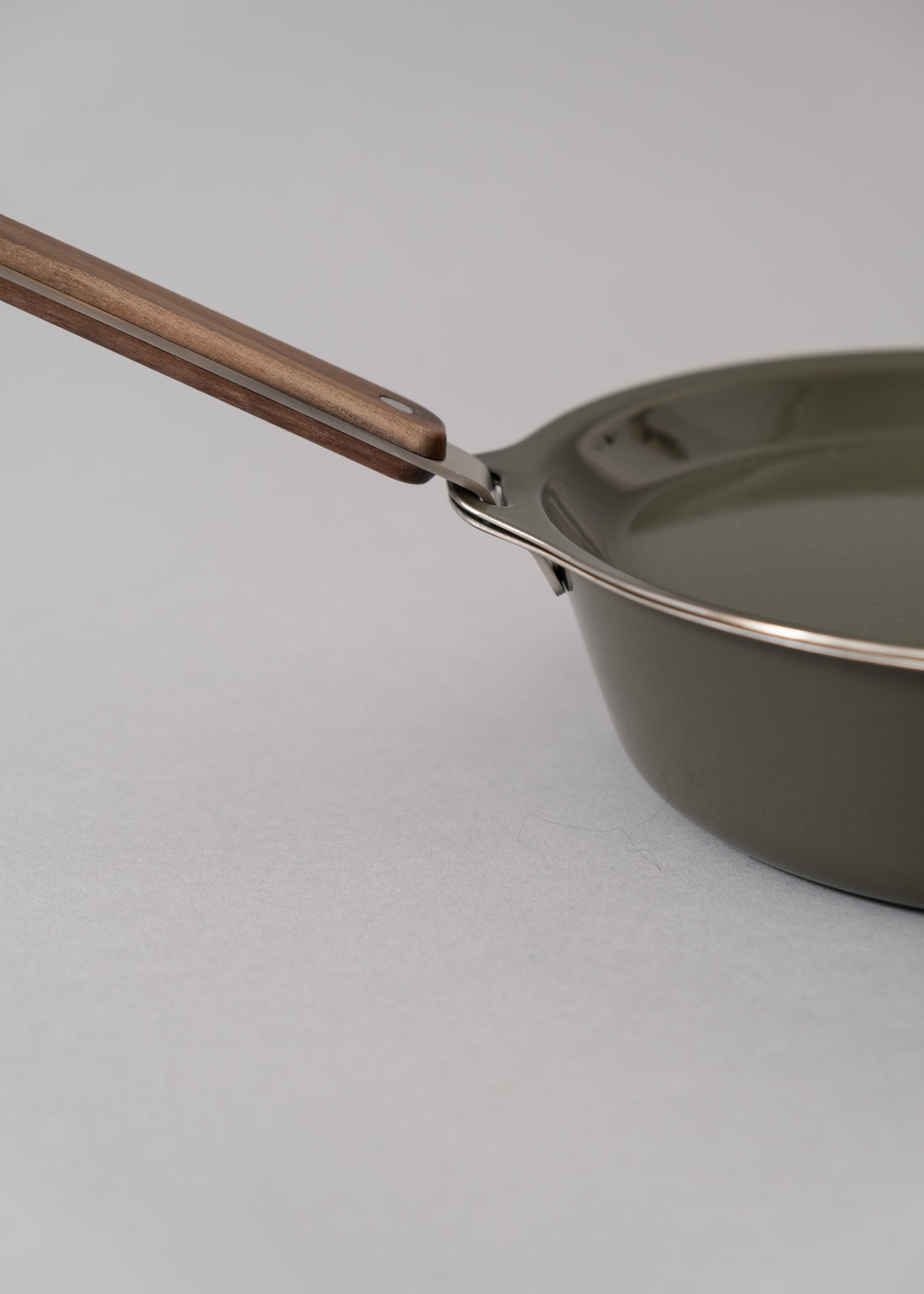 FORIS PLATE - ASSIETTE / POÊLE / COUVERCLE - 19,5 CM - ASH GREEN - KINTO