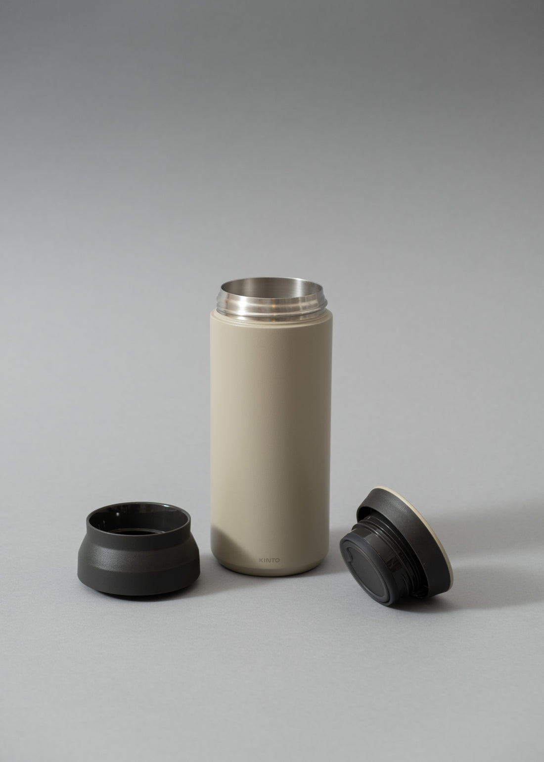 TRAVEL TUMBLER - GOURDE ISOTHERME - 500 ML - SAND BEIGE - KINTO
