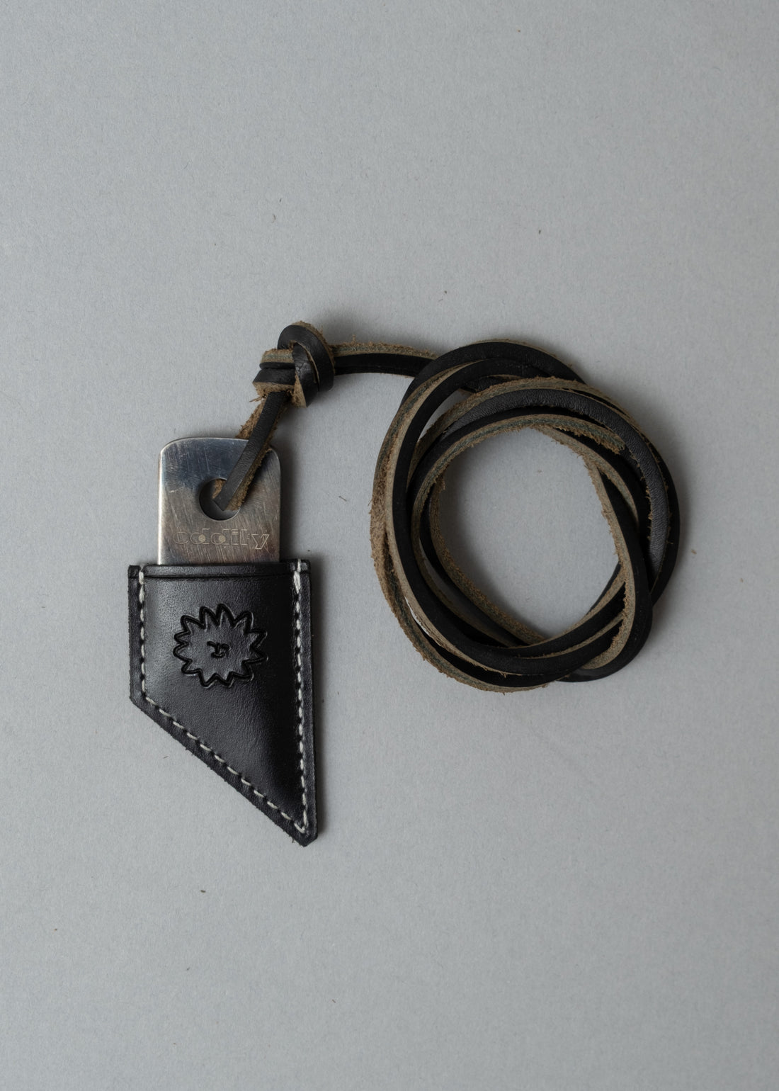 MINI-KOGATANA - ETUI CUIR - ODDITY X MAGASIN VIVANT!