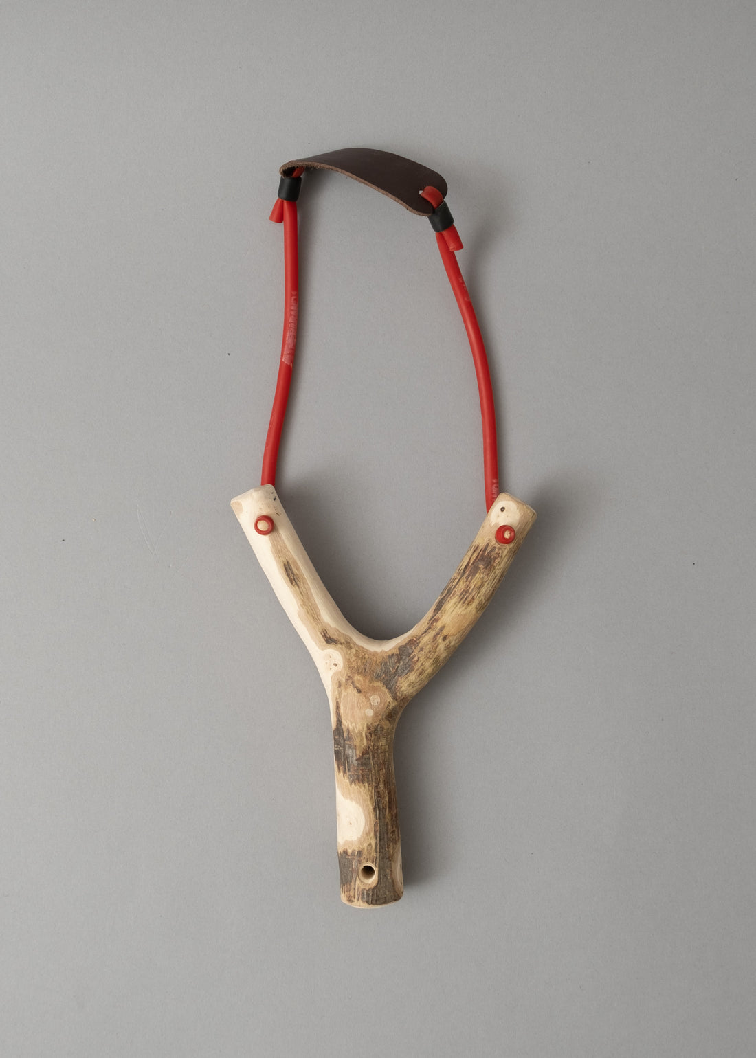 LANCE PIERRE - ADULTE - LUCISTNICE