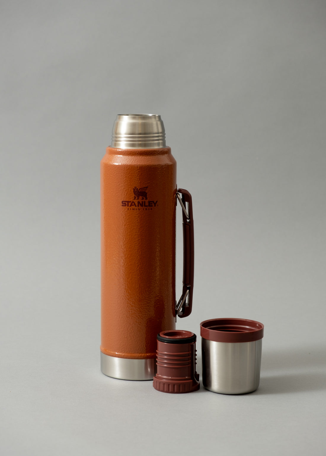 BOUTEILLE ISOTHERME - 1 L - LEGENDARY CLASSIC - CLAY - STANLEY