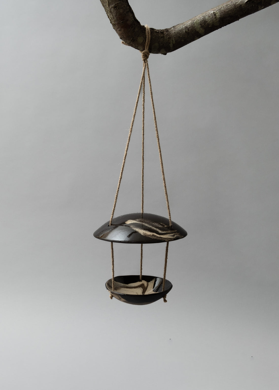 MANGEOIRE / ABREUVOIR EN TERRE MÊLÉE - "SERIE MANGEOIRES" - NOIR - LÉA BALDASSARI X MAGASIN VIVANT!