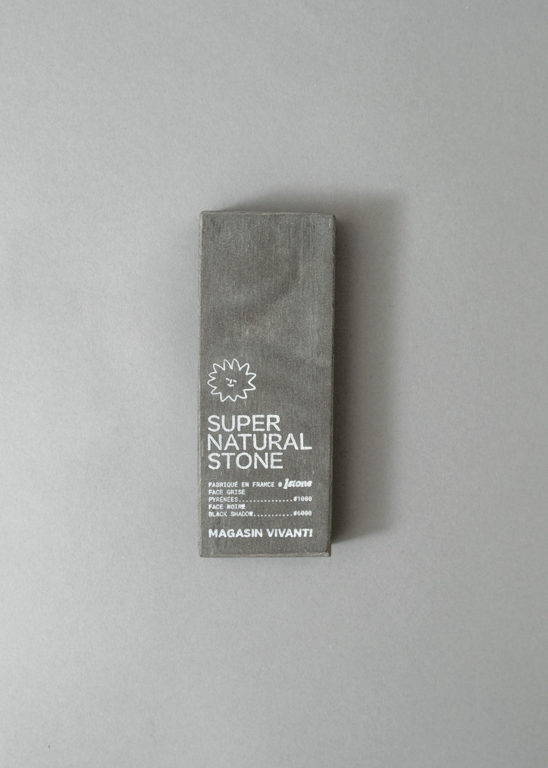 PIERRE A AIGUISER 1000/6000 - PYRENEES ON BLACK SHADOW - 1 STONE x MAGASIN VIVANT!