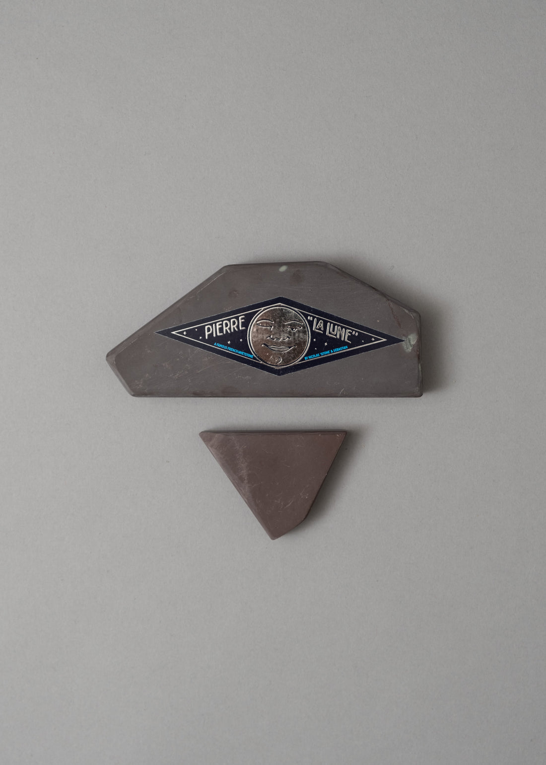 PIERRE A AIGUISER & BOUT - FORME LIBRE - LA LUNE - GRAIN 6000 - 1 STONE