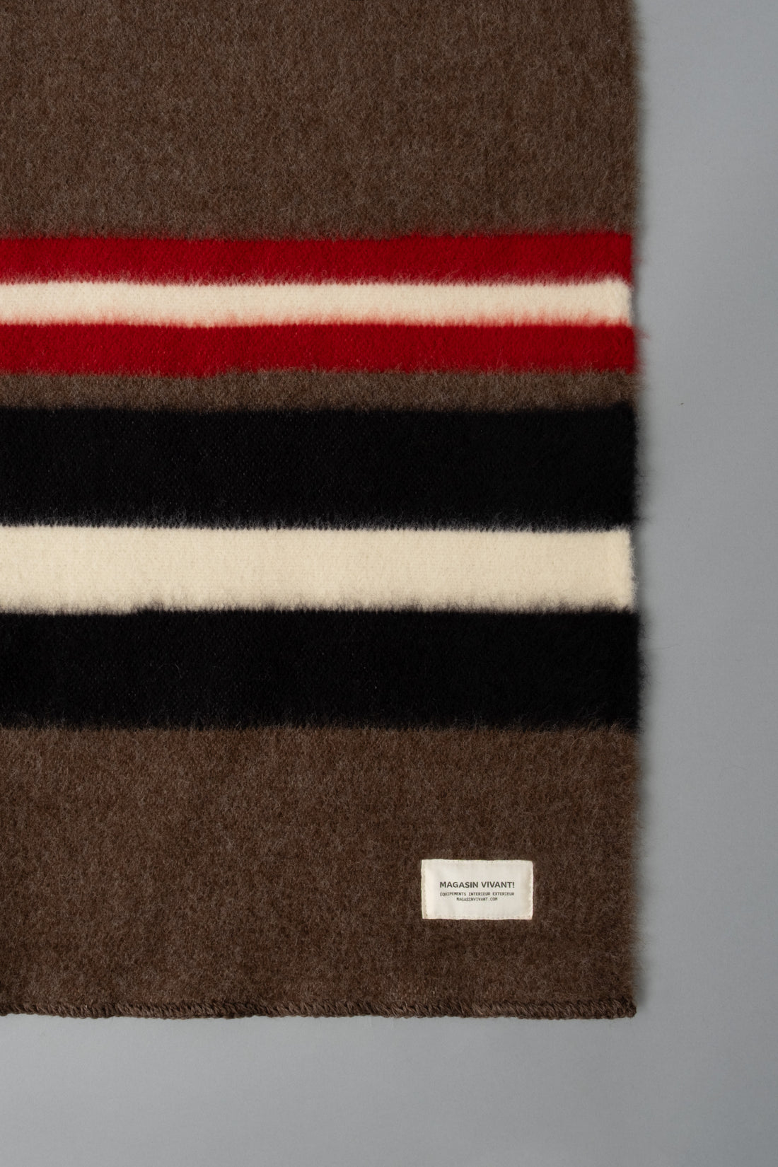 PLAID XXL - LAINE BULGARE - 200 X 160 CM - BRUN - MAGASIN VIVANT!