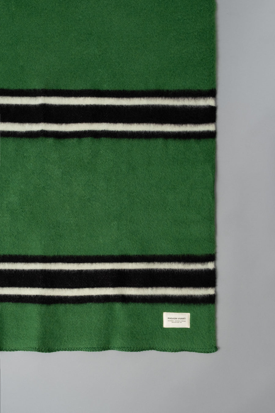 PLAID XXL - LAINE BULGARE - 200 X 160 CM - VERT - MAGASIN VIVANT!