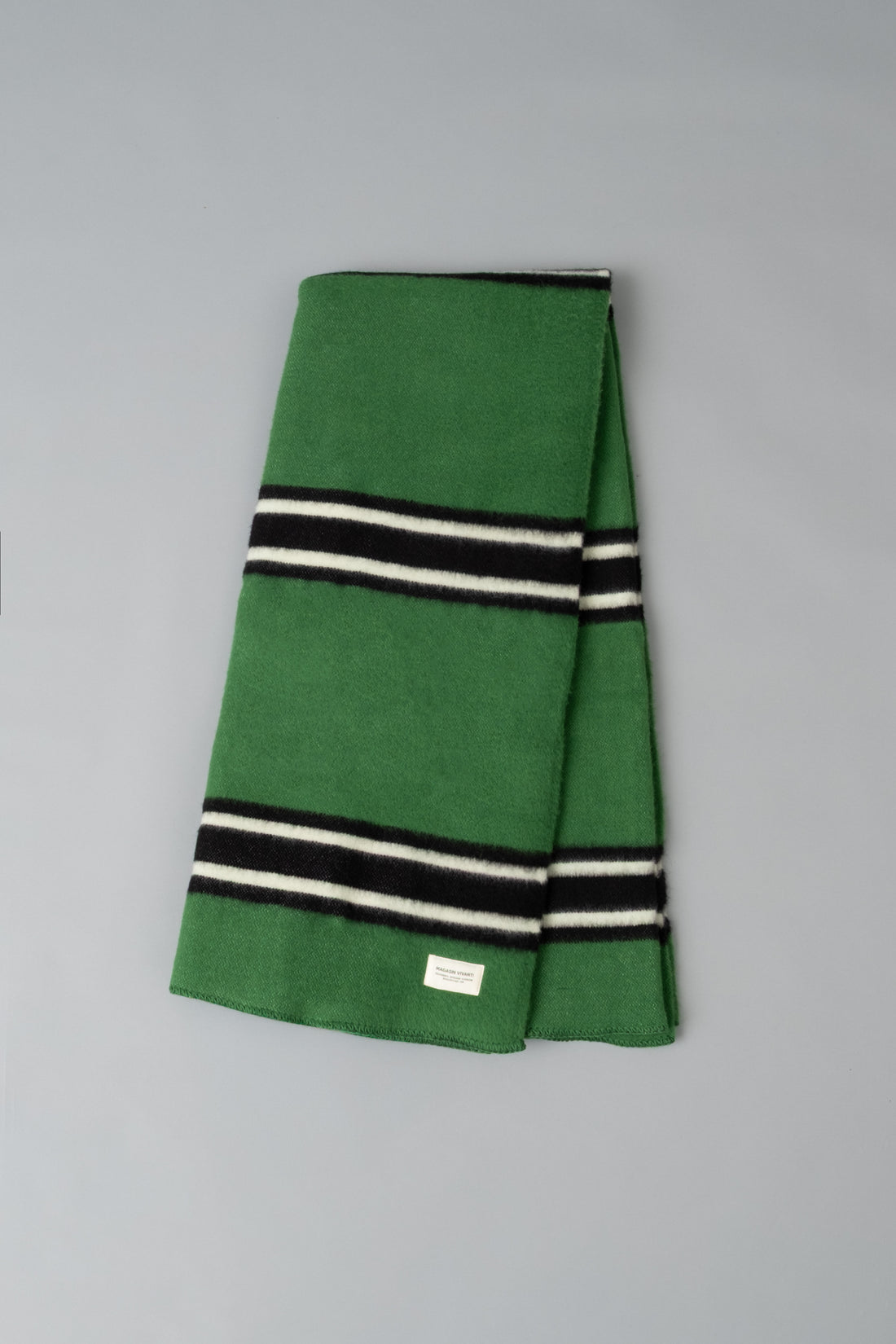 PLAID XXL - LAINE BULGARE - 200 X 160 CM - VERT - MAGASIN VIVANT!