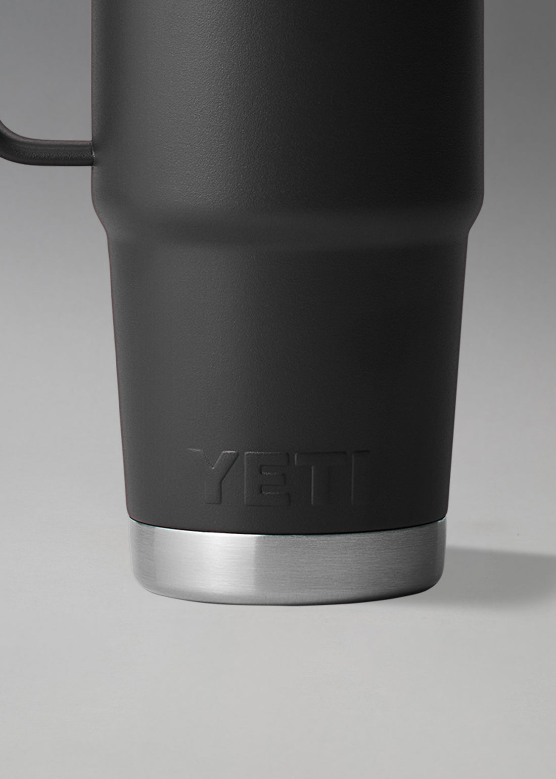 MUG DE VOYAGE - RAMBLER 20 OZ TRAVEL MUG - 591 ML - BLACK - YETI