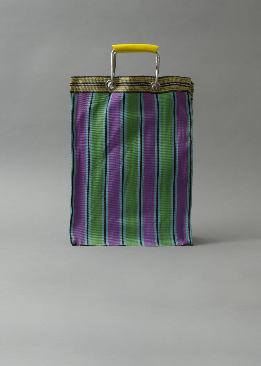 SAC TOTE RAYÉ - HAUT & FIN - VERT & PURPLE - PLASTIQUE RECYCLÉ - PUEBCO