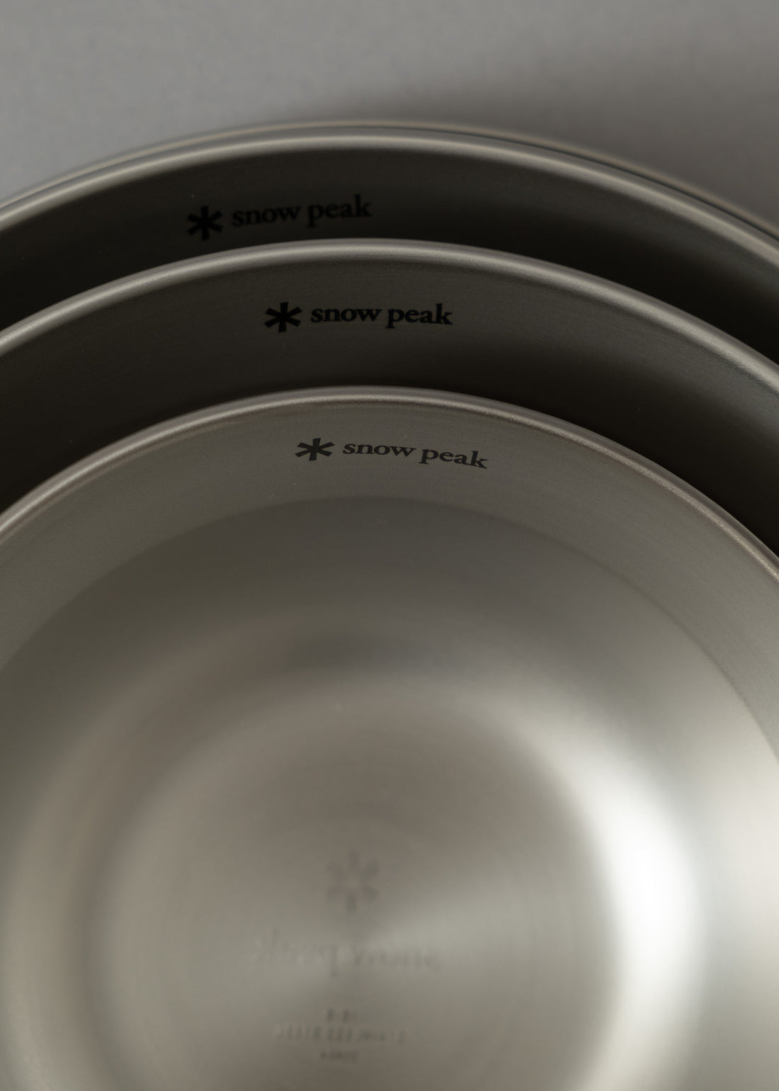 ASSIETTE CREUSE INOX - RENEWED TABLEWARE DISH - 21 CM - SNOW PEAK