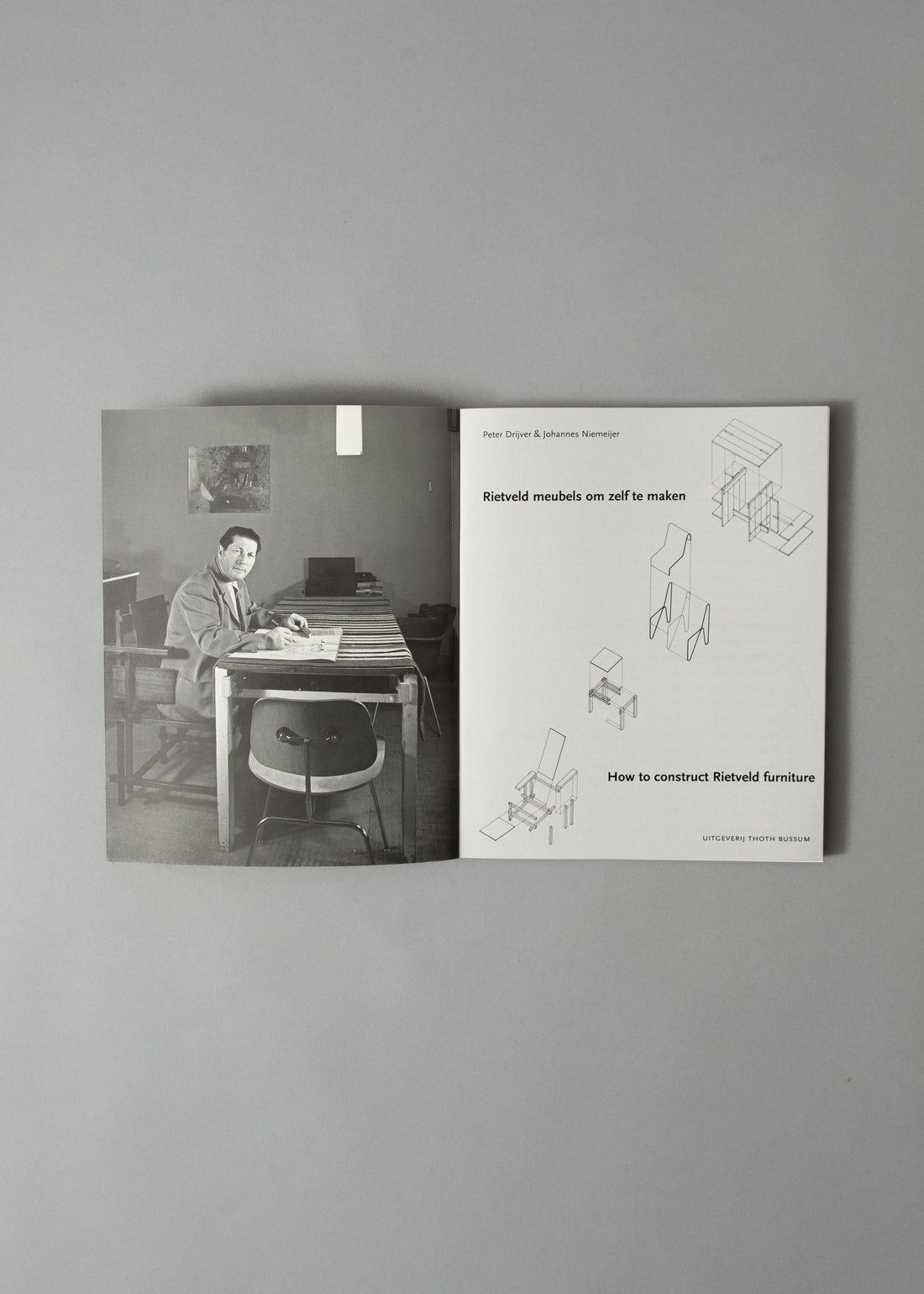 HOW TO CONSTRUCT RIETVELD FURNITURE - J. NIEMEIJER & P. DRIJVER - 2001