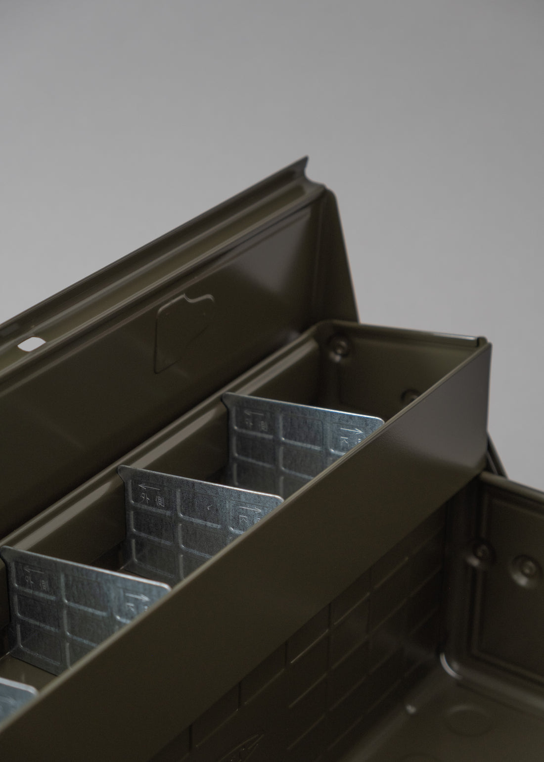 BOITE A OUTILS - ST 350 - KAKI - TOYO STEEL