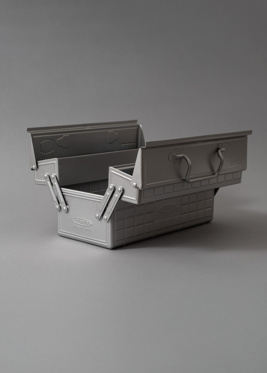 BOITE A OUTILS - ST 350 - SILVER - TOYO STEEL