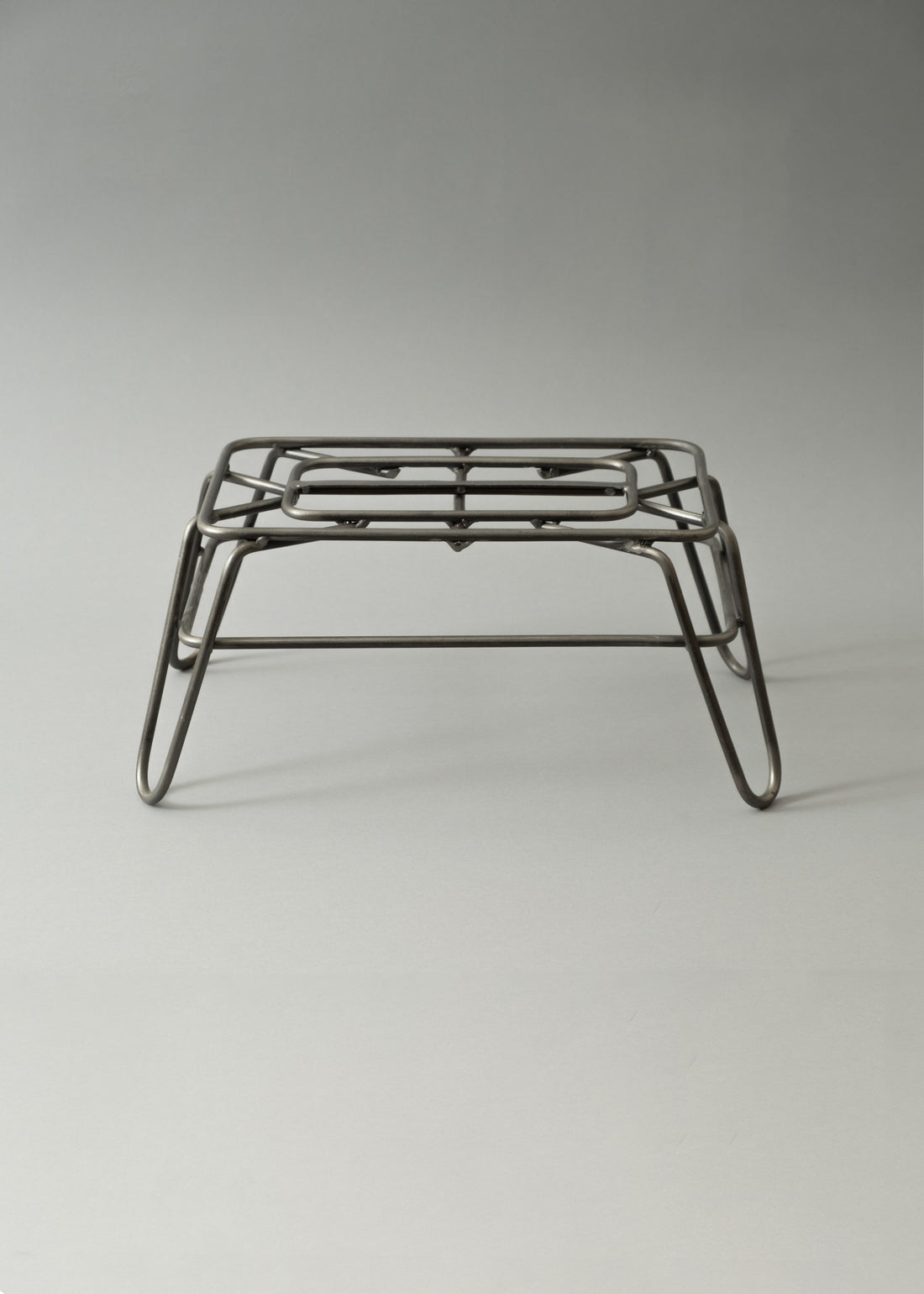 MARCHEPIED - WIRE STEP STOOL - PUEBCO