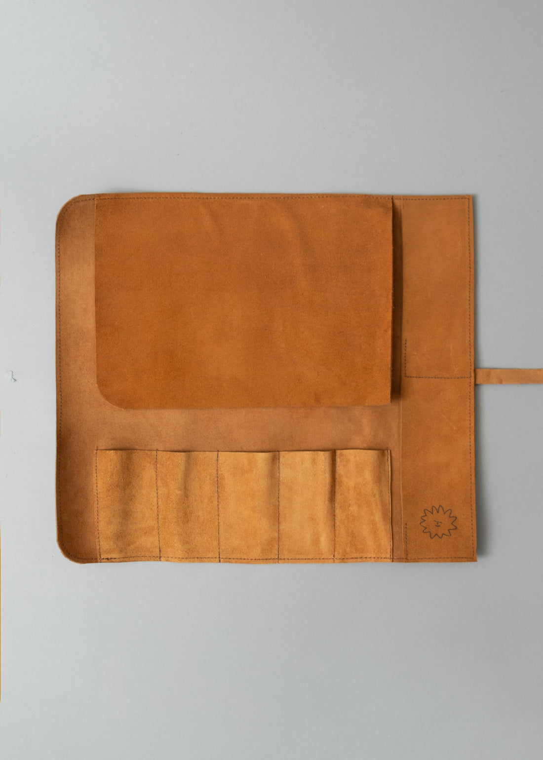 TROUSSE À COUTEAUX - CROUTE DE CUIR - MAGASIN VIVANT!